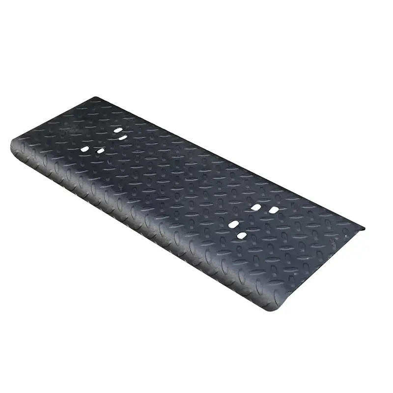 C.E. Smith Trailer Tongue Step Pad – Durable Non-Slip Footrest [30250] 1