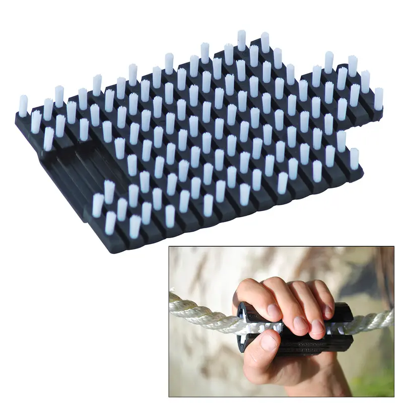 Shurhold Flexible Brush For Ropes And Cords (273) 1